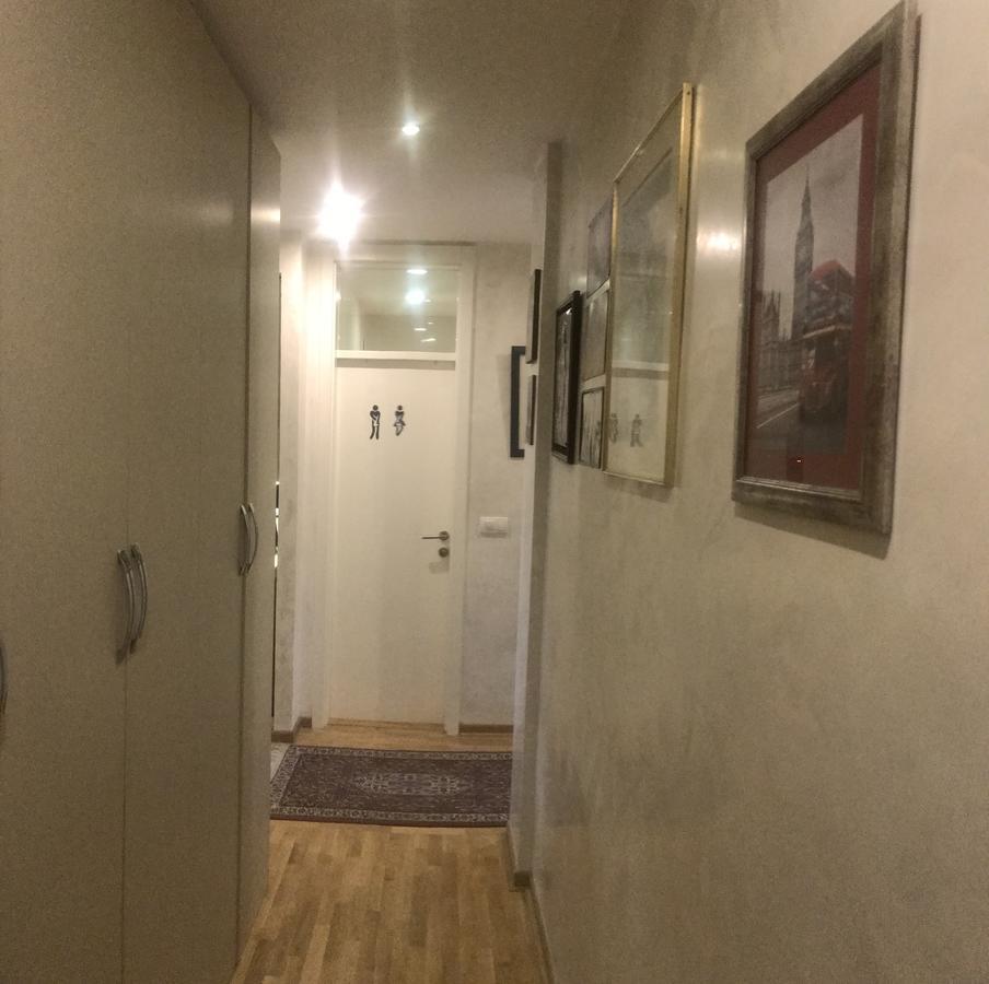 Lovely Apartment Belgrado Buitenkant foto