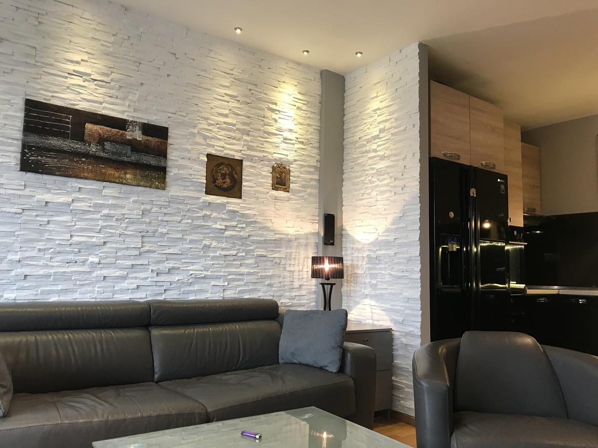 Lovely Apartment Belgrado Buitenkant foto